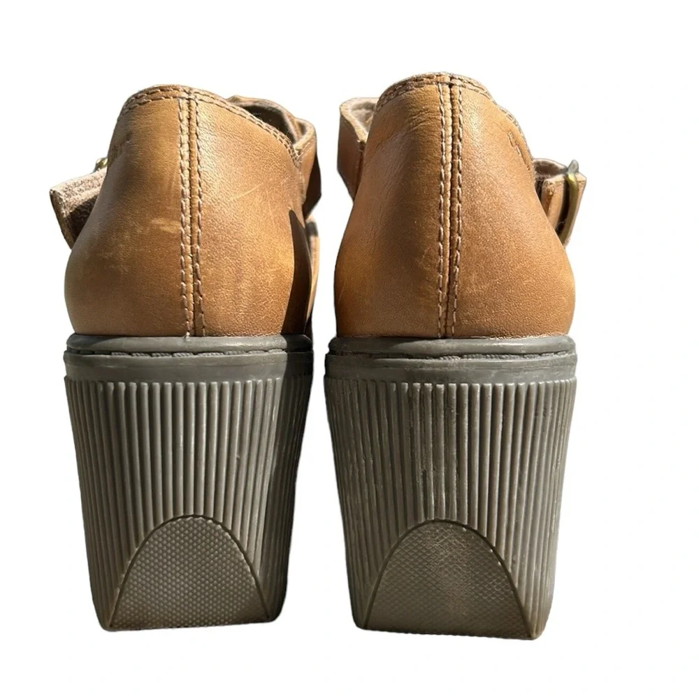 Caterpillar CAT Fisherman‎ Chunky Heeled Sandals in Canyon 7